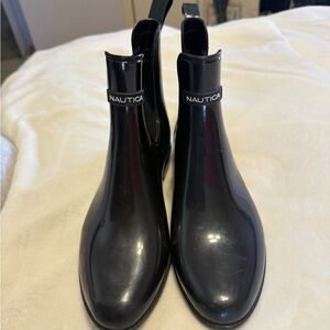 Nautica Glossy Black Ankle Boots